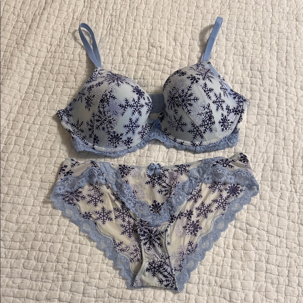 Adore Me Light Blue & Navy Snowflake Lace Bra and Panty Set